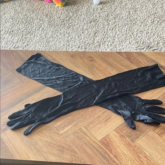 Long Black Satin Opera Gloves - Picture 1 of 4